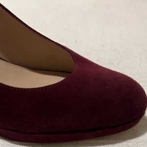 Stuart Weitzman Burgundy Suede Heels
